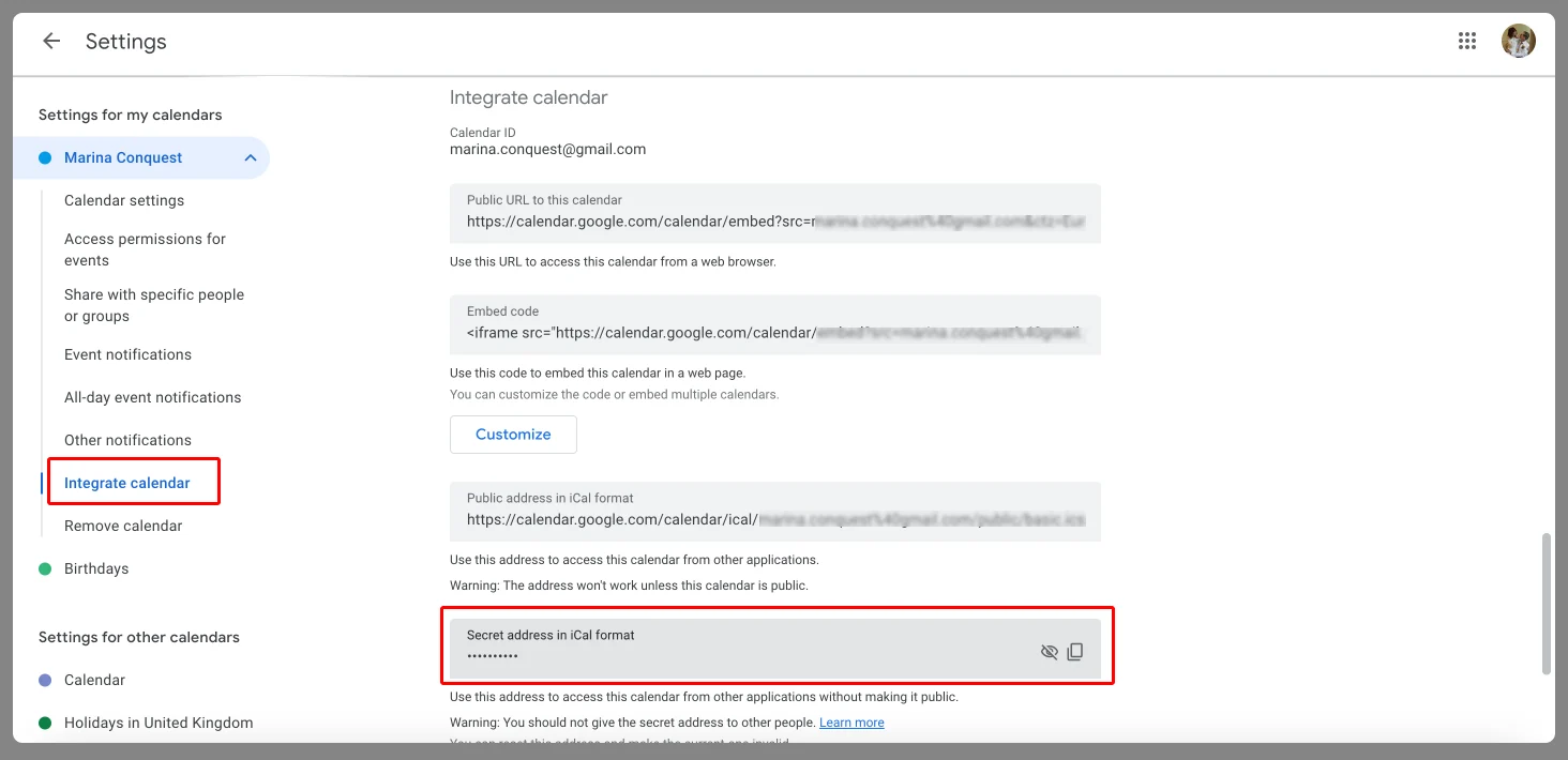 Combining calendars in Outlook