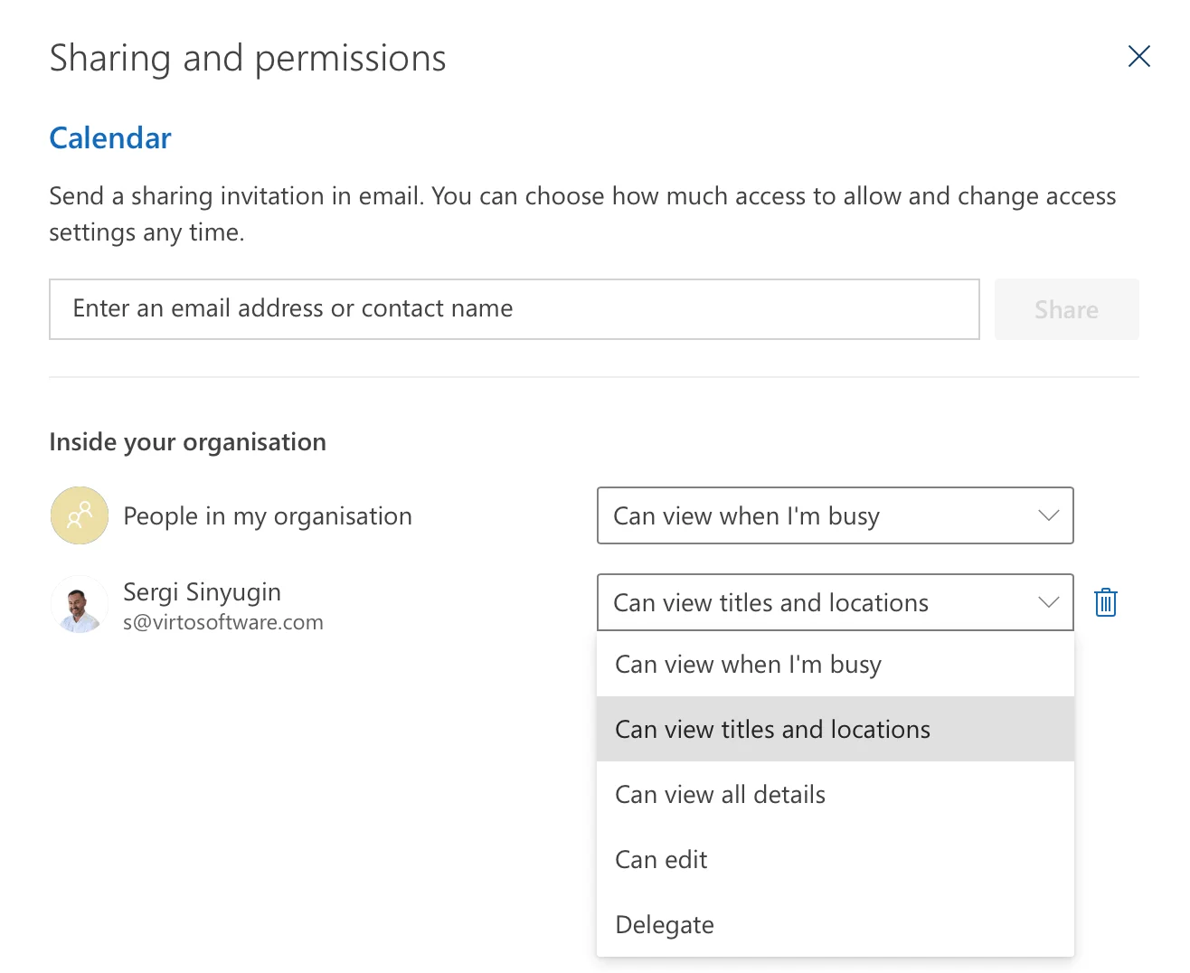 Choosing a permission level when sharing an Outlook calendar